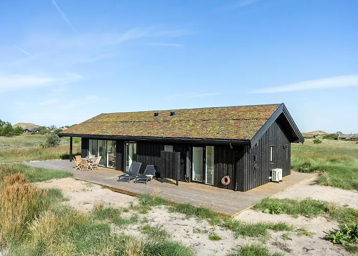 3 Bedroom Awesome In - A01305